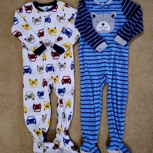 Boys Fleece Footed Pajamas Bundle size 5t